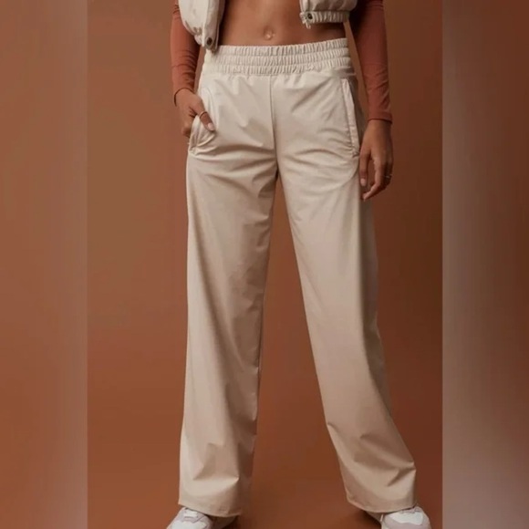 Cream Wide-Leg Faux Leather Pants L NWOT - Picture 7 of 8